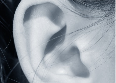 YNSA治療中耳炎後聽力受損